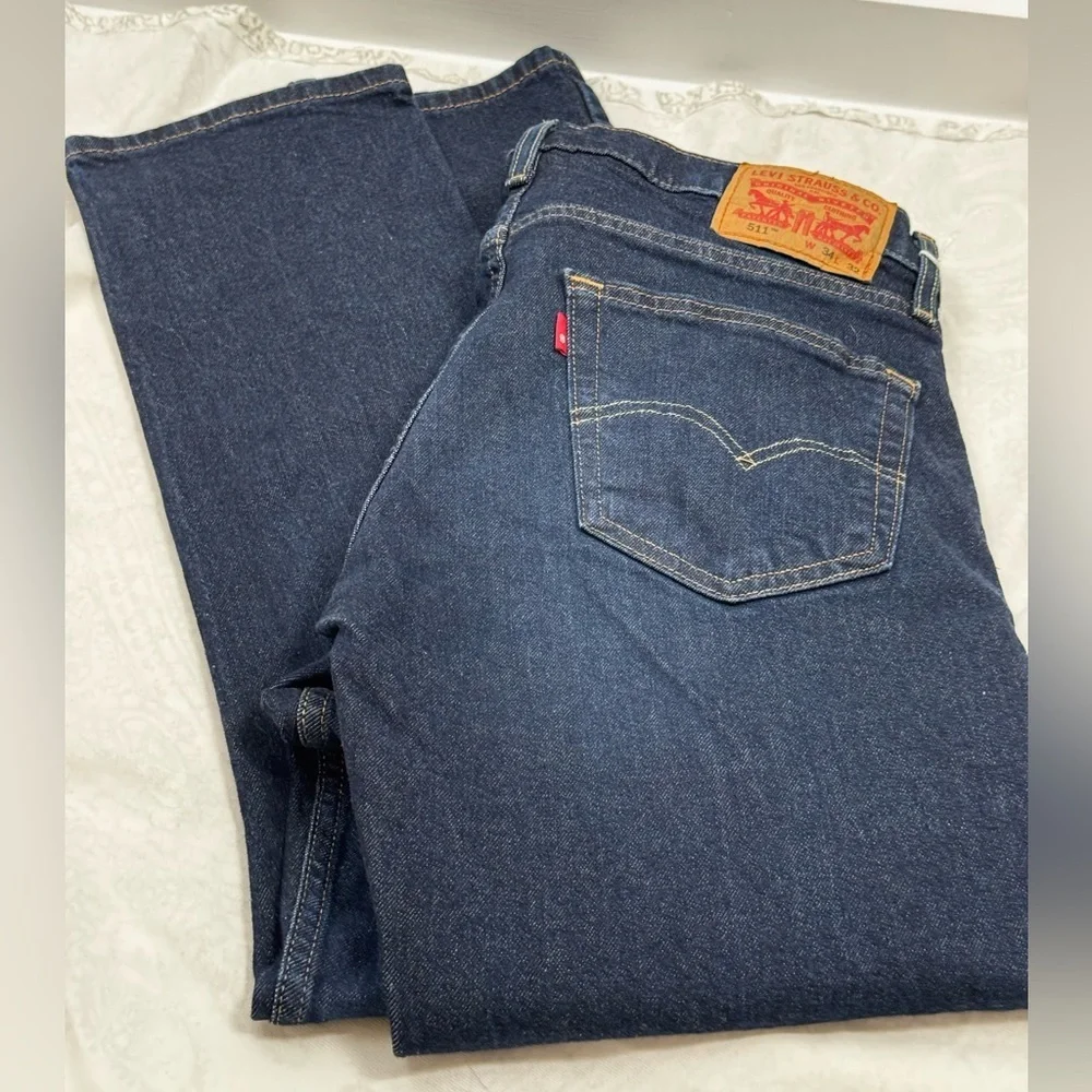 Levi’s 511 Denim Jeans in euc size 34/32 relaxed comfort fit red tag Levi’s Y2K